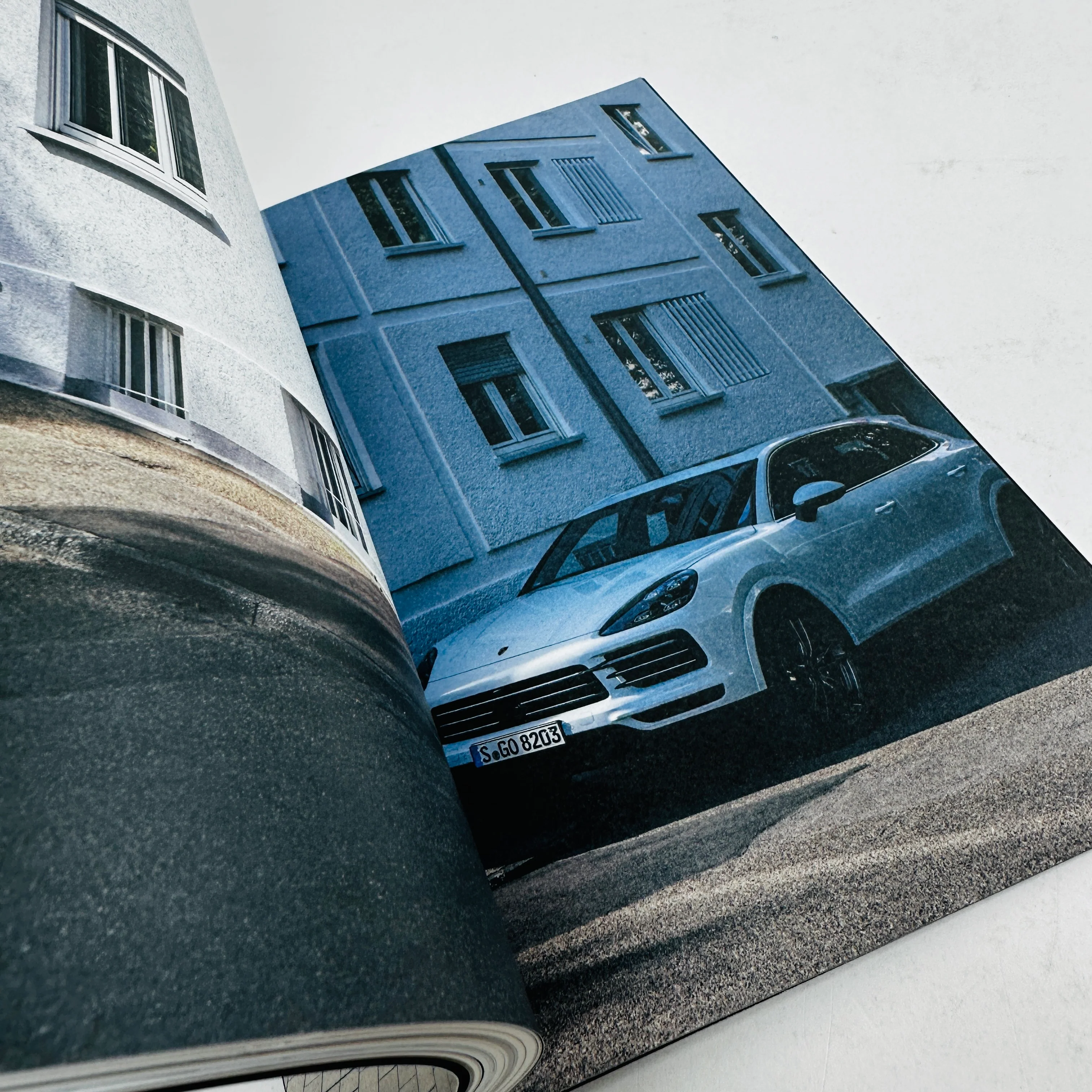 B Magazine #70 - Porsche - Image 5