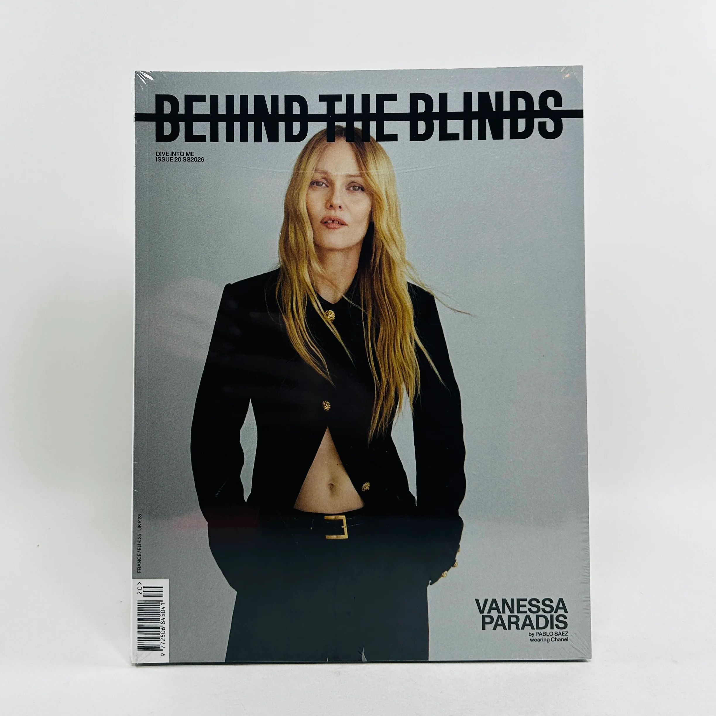 Behind The Blinds #20 - Dive Into Me - Image 4