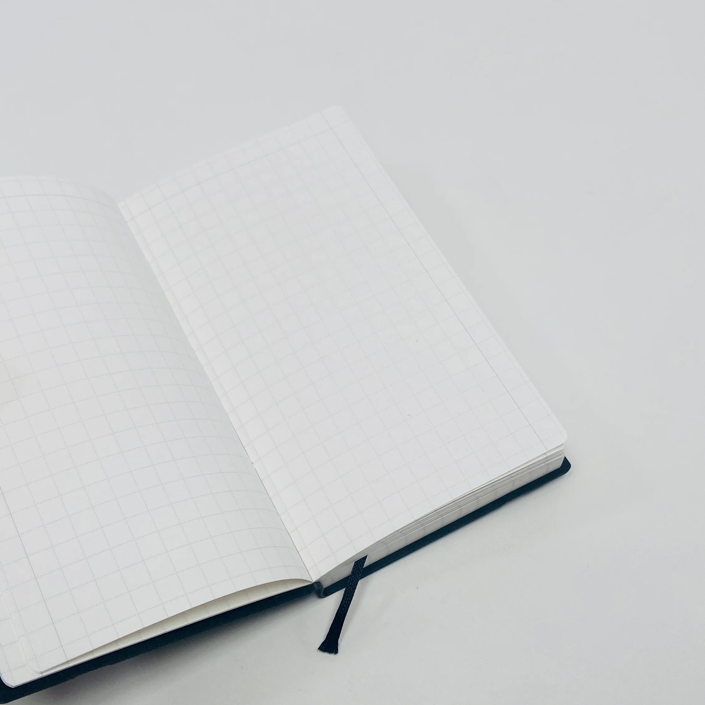 EDiT B7 Grid Notebook - Light Latte - Image 3