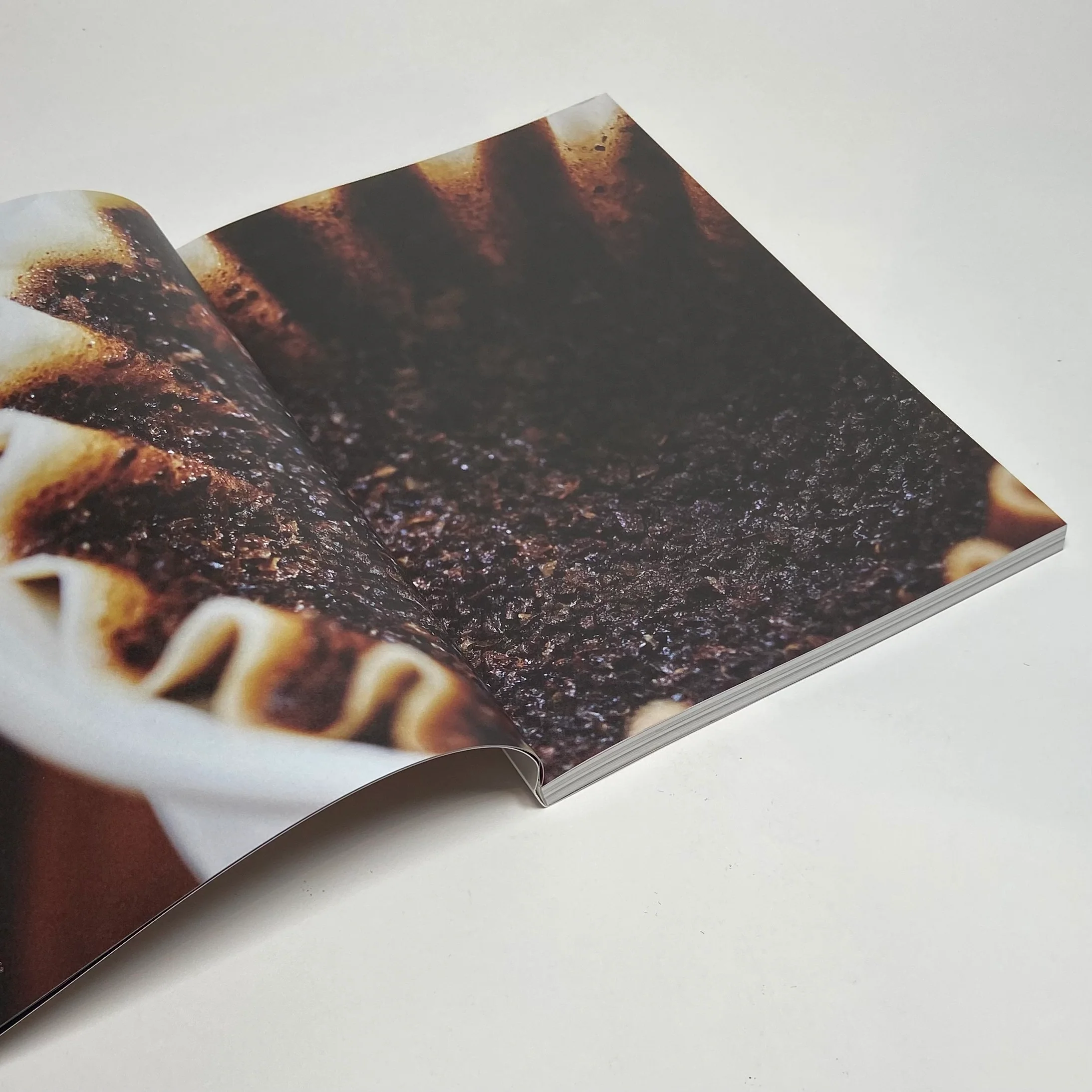 F Magazine #2 - Coffee - Image 3