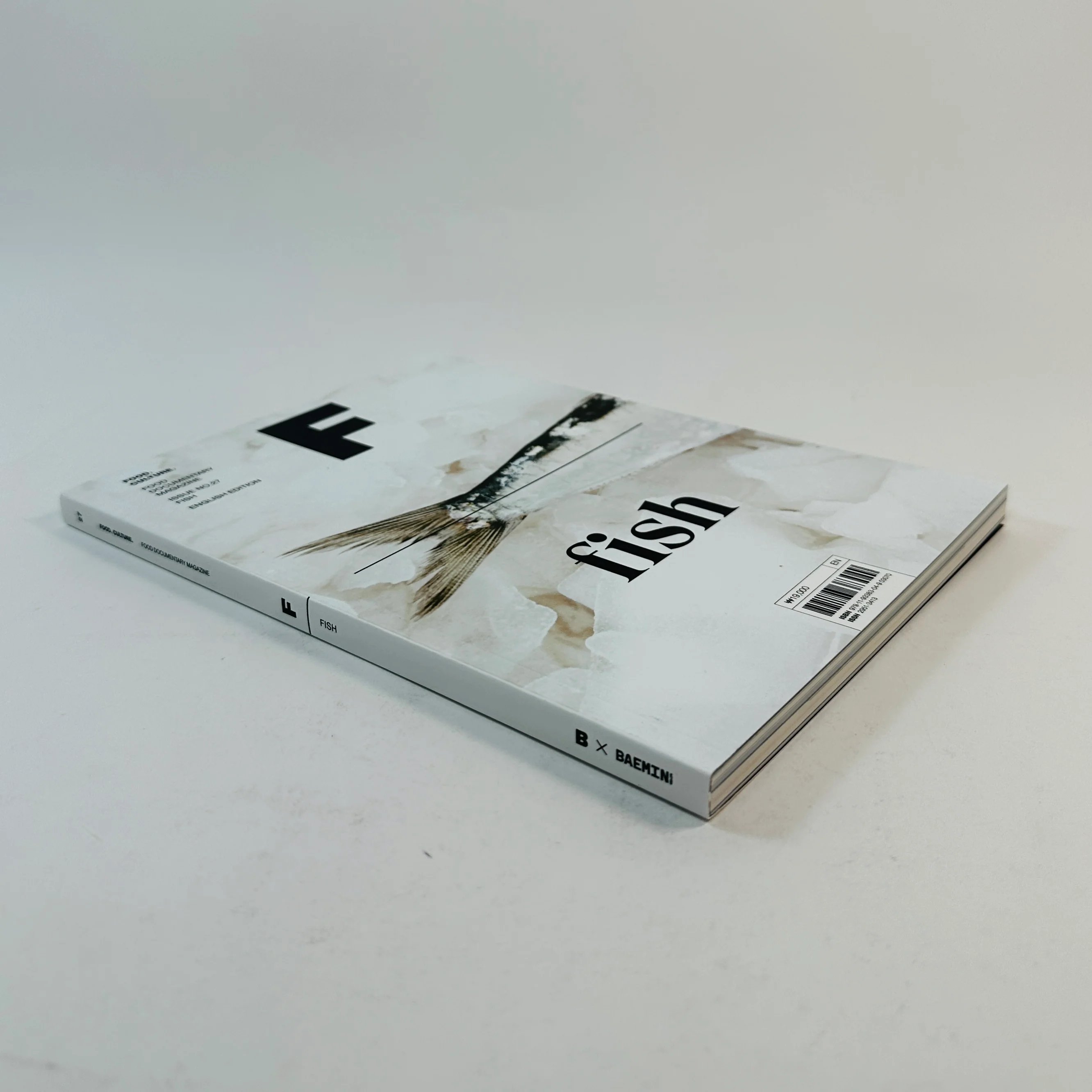 F Magazine #27 - Fish - Image 2