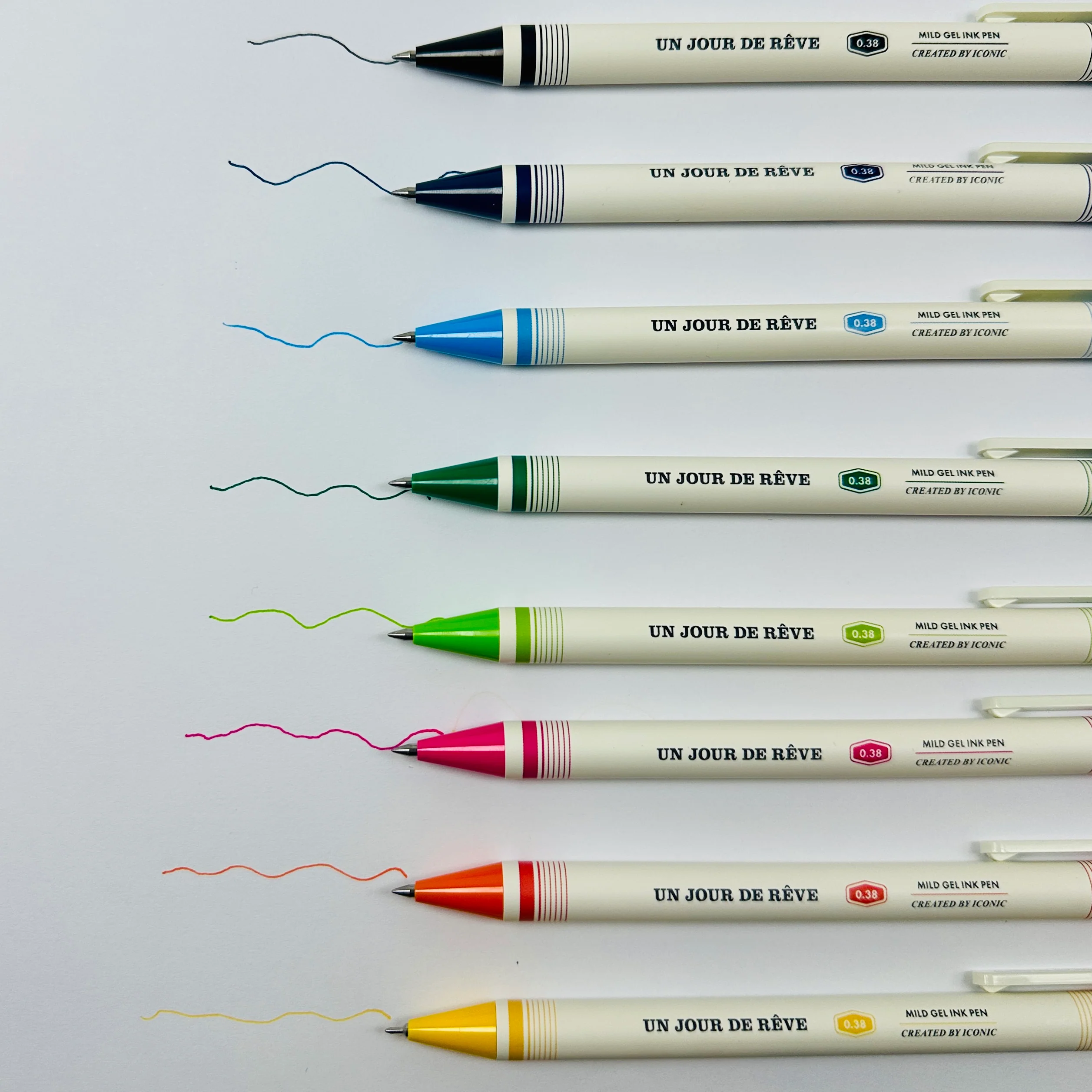 Iconic Mild Gel Pen 0.38 (Various Colours) - Image 2