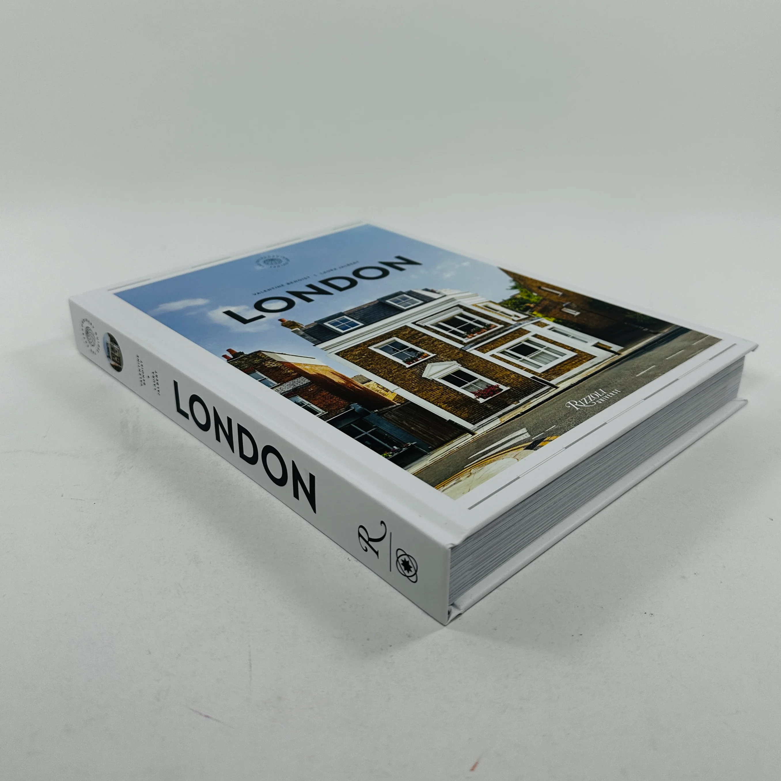 London - The Extraordinary Guide - An Insider Tour of Art, Food, and Culture - Image 2