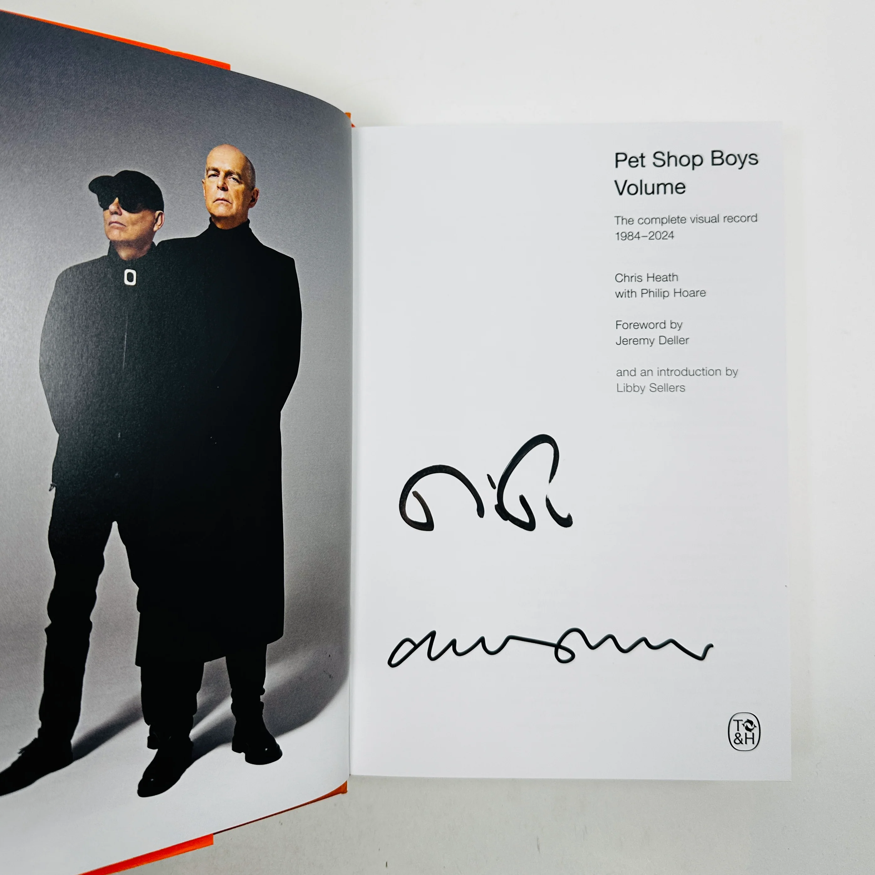 Pet Shop Boys - Volume (SIGNED COPY) - Image 3