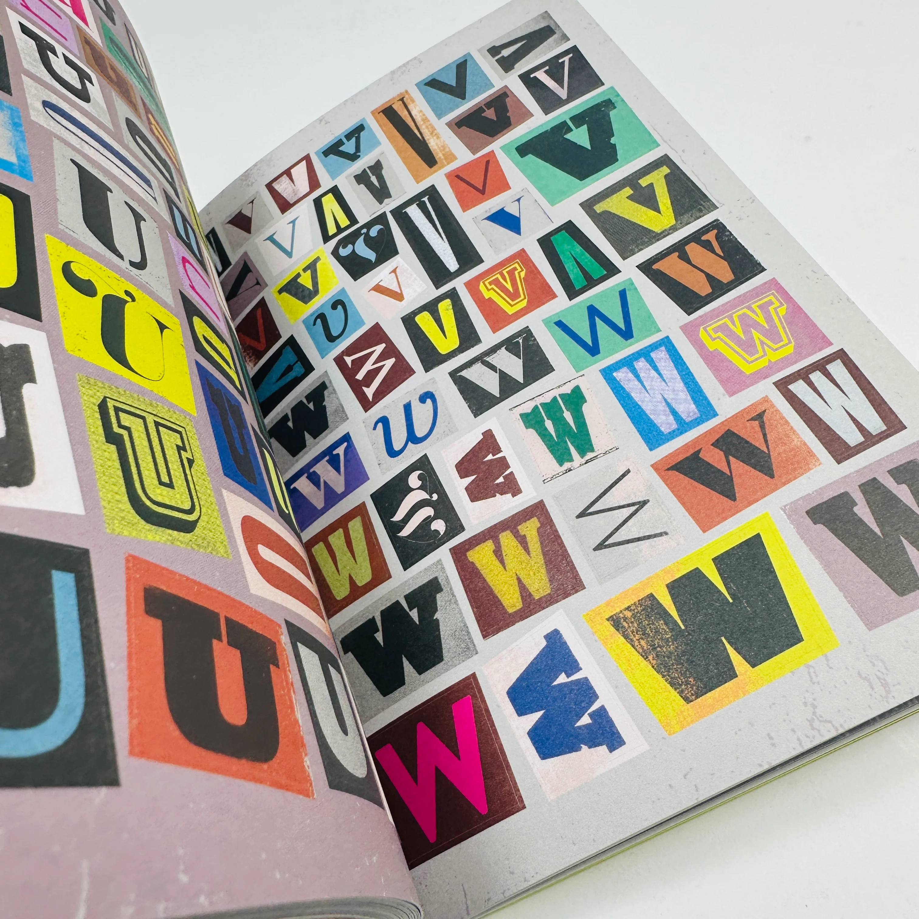 The Ransom Note Sticker Book - Image 3