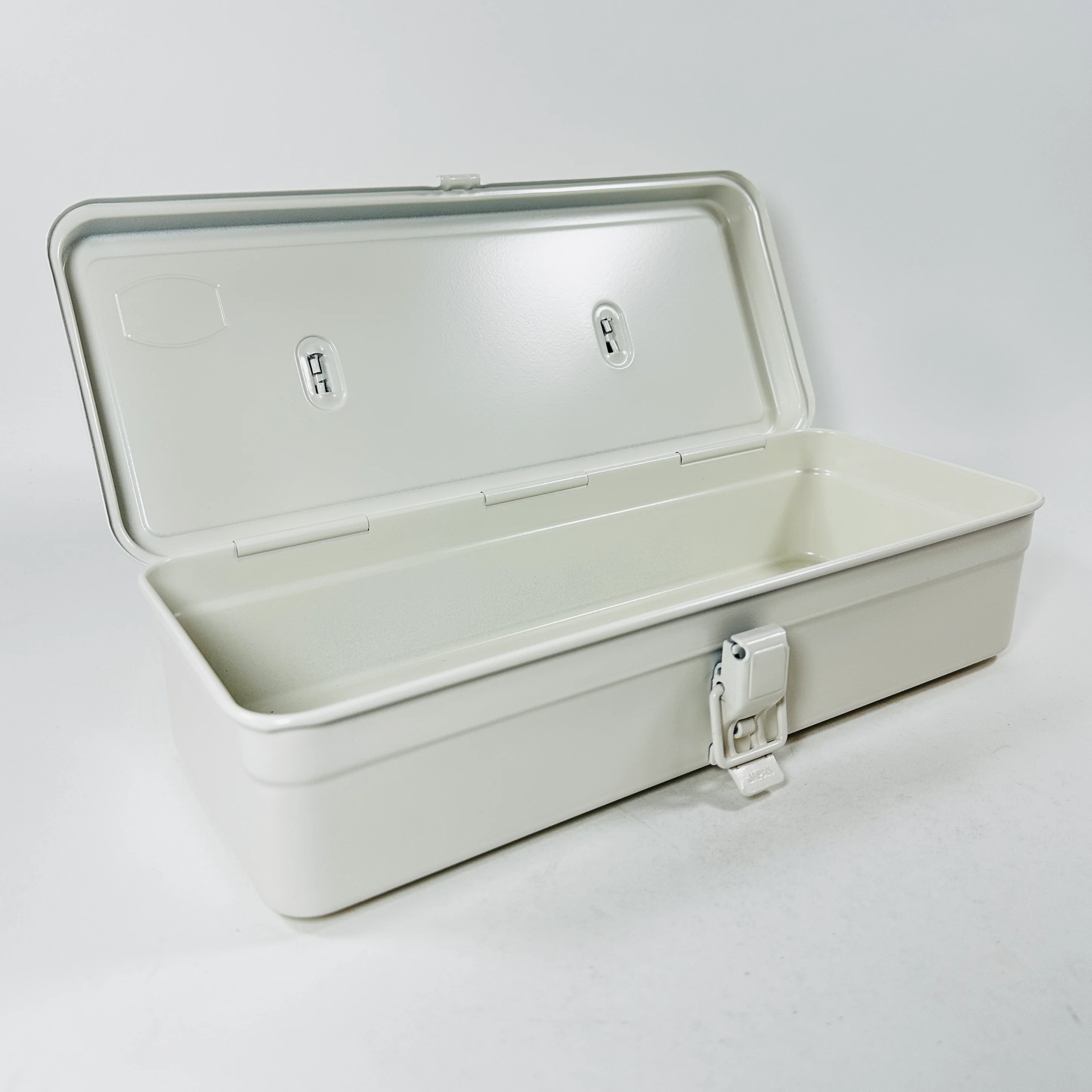 Toyo Steel Trunk Shape Toolbox T320 - White - Image 2