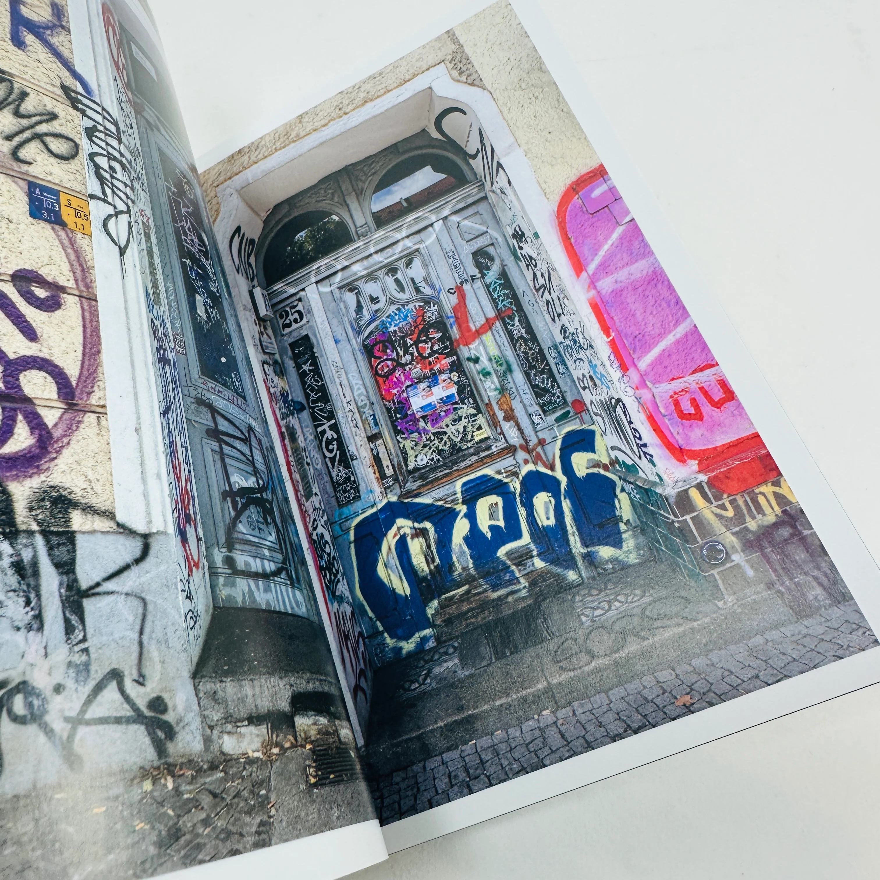 Various Berlin Doors #3 - Image 3