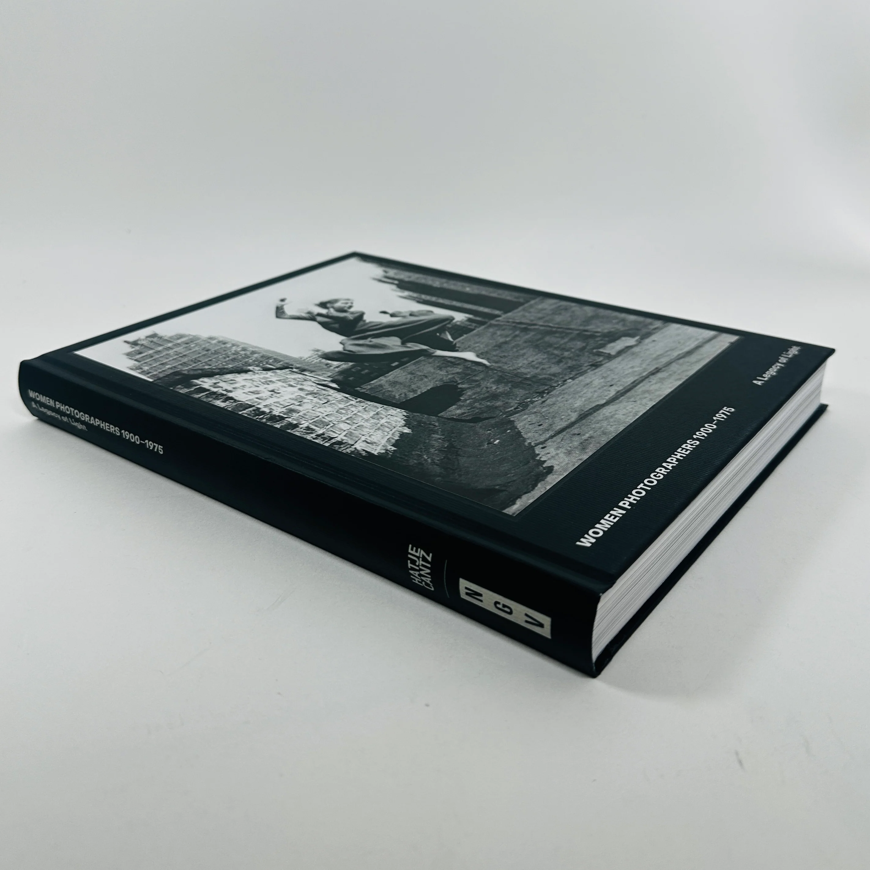 Women Photographers 1900-1975 - A Legacy of Light - Image 2